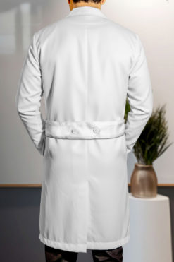 jaleco-masculino-gola-esporte-em-gabardine-bordado-arte-dos-brasoes-costas