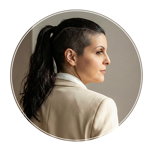 aline-cardozo-heraldista-universitaria-arte-dos-brasoes-p